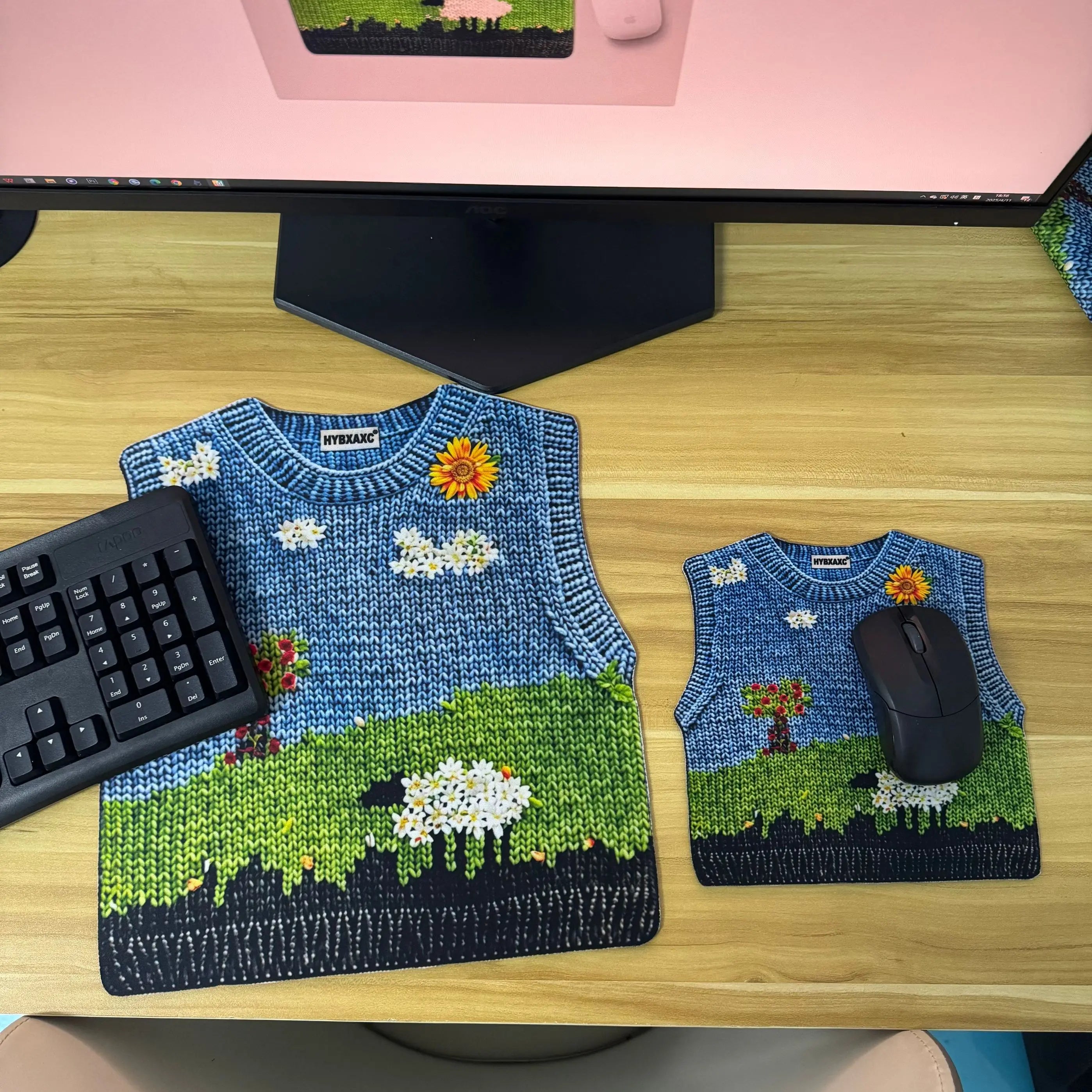 Cute Knitted Sweater Mouse Pad